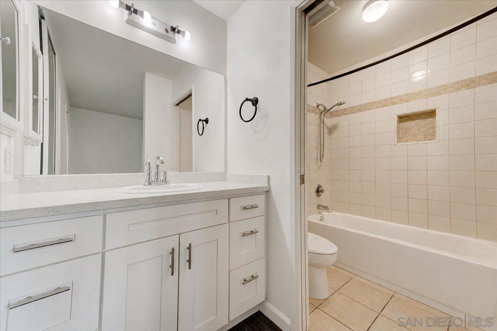6076 Rancho Mission Rd - photo 11