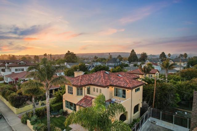 116 Monterey Street, Santa Cruz CA: https://media.crmls.org/mediaz/d2be4a03-6854-4170-bdc8-10ad5dd8e6b1.jpg