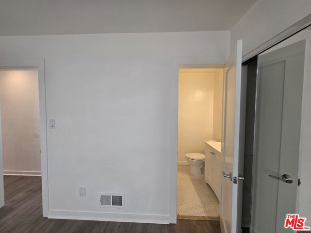1635 S Beverly Glen Boulevard, Los Angeles CA: https://media.crmls.org/mediaz/d2be668f-d89f-474e-89d0-f434971775dc.jpg