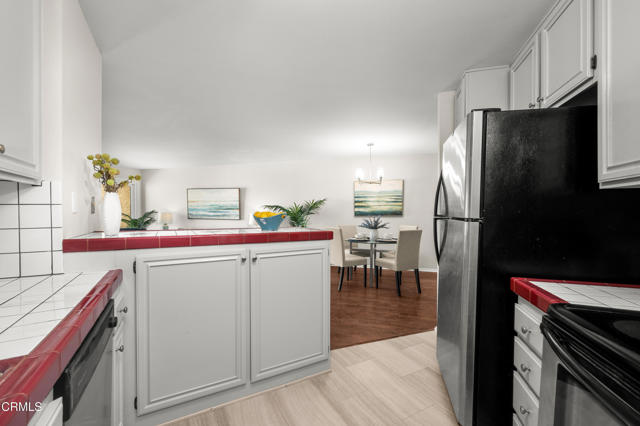 Detail Gallery Image 10 of 49 For 4499 via Marisol #124, Los Angeles,  CA 90042 - 2 Beds | 1 Baths