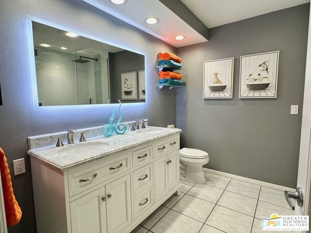 3155 E Ramon Road, Palm Springs CA: https://media.crmls.org/mediaz/d2bf80c3-9e4c-4bd5-880d-e4b1c2a475dd.jpg