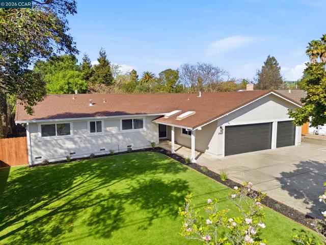 Image 3 of 31 For 3959 Chestnut Ave