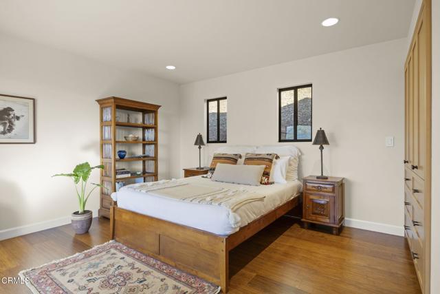 10920 Ventura Avenue, Oak View CA: https://media.crmls.org/mediaz/d2c80058-809b-4181-9318-c74cacab39d0.jpg