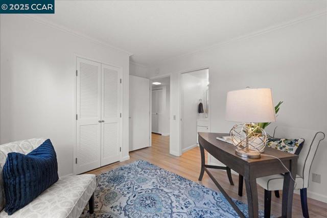 1256 Skycrest Dr, Walnut Creek CA: https://media.crmls.org/mediaz/d2c83c7e-3332-4fd2-a630-78e7748781e2.jpg