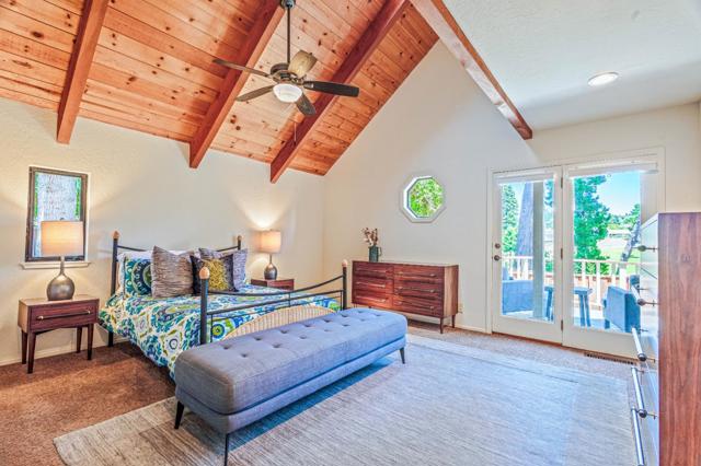 135 Seabreeze Place, Aptos CA: https://media.crmls.org/mediaz/d2c91667-9917-49e1-bc7e-a3f5b7a1dbe8.jpg