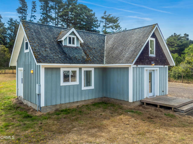 Detail Gallery Image 21 of 32 For 32500 Gibney Ln, Fort Bragg,  CA 95437 - 3 Beds | 3 Baths