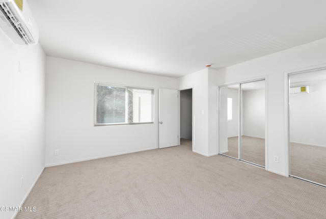 22002 Ybarra Road, Woodland Hills CA: https://media.crmls.org/mediaz/d2ca112d-9959-4150-a6c3-bacb92398bfb.jpg