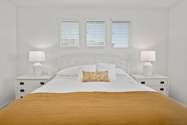 1235 Via Lucero, Oceanside CA: https://media.crmls.org/mediaz/d2ca3267-58a5-4c03-89eb-a26497703e40.jpg