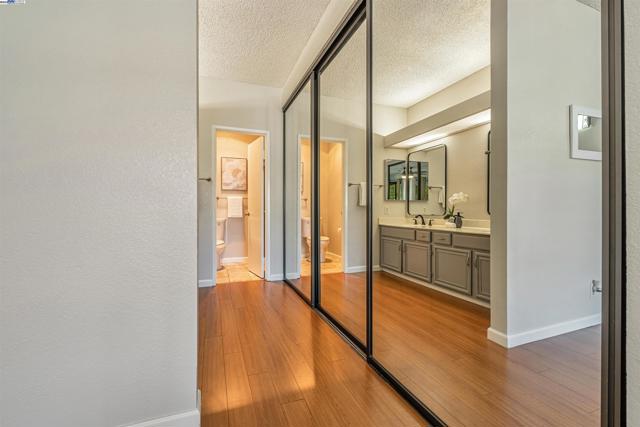 3402 Pinewood Ter, Fremont CA: https://media.crmls.org/mediaz/d2cb95cf-6f69-46a5-9e6a-98e80876170f.jpg
