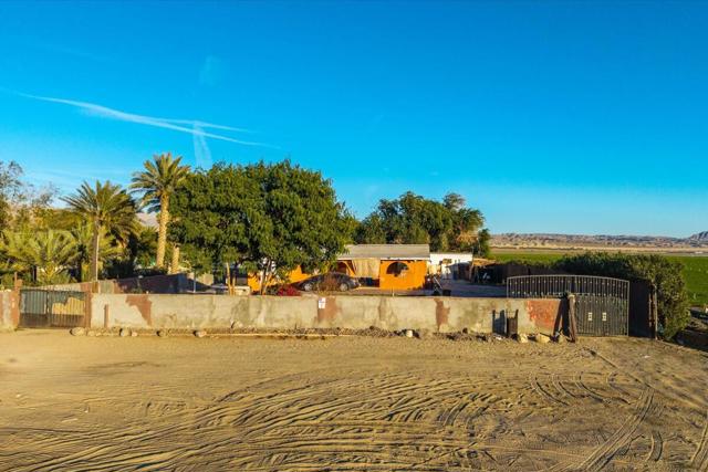 49300 Polk Street, Coachella CA: https://media.crmls.org/mediaz/d2cc4152-5d57-4d3b-9189-617b2c549b34.jpg