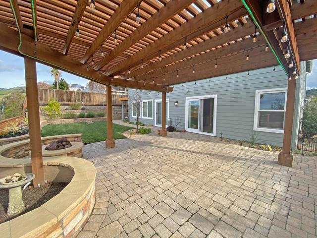 6279 Skywalker Drive, San Jose CA: https://media.crmls.org/mediaz/d2cc4f80-c79b-4be6-be5c-cbe1db5dc618.jpg