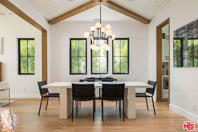4253 Costello Avenue, Sherman Oaks CA: https://media.crmls.org/mediaz/d2cd26f6-d1fb-4b58-82b1-cd0b7ae334ad.jpg