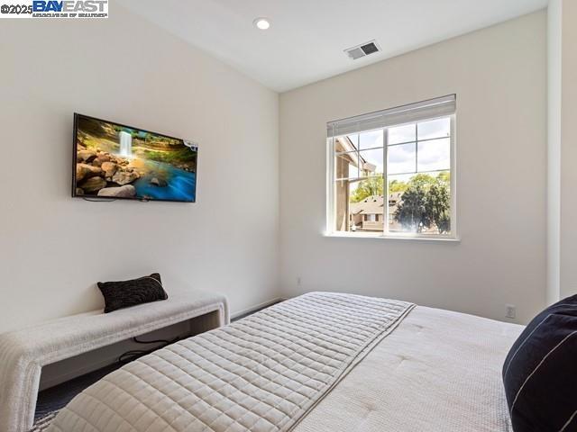 130 Sutter Creek Ln, San Ramon CA: https://media.crmls.org/mediaz/d2cd7e17-631d-4f4f-86b5-78d2d9ee9b80.jpg
