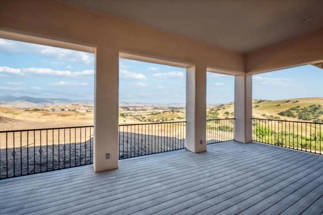 4165 Ashford Circle, Hollister CA: https://media.crmls.org/mediaz/d2cdf847-380d-4ce9-a532-a4ce5e0f50f9.jpg