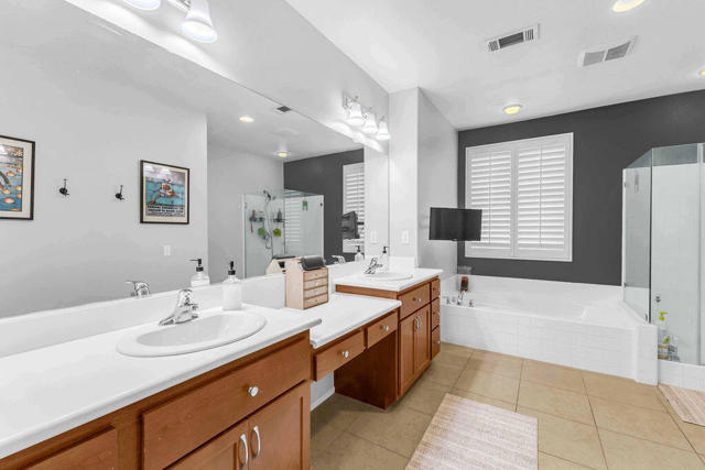83881 Festivo Court, Indio CA: https://media.crmls.org/mediaz/d2cec84c-9089-4aec-bbe0-03b071068679.jpg