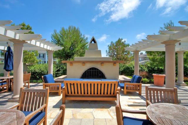 Detail Gallery Image 49 of 52 For 6211 Dartington Way, Carlsbad,  CA 92009 - 4 Beds | 3/1 Baths