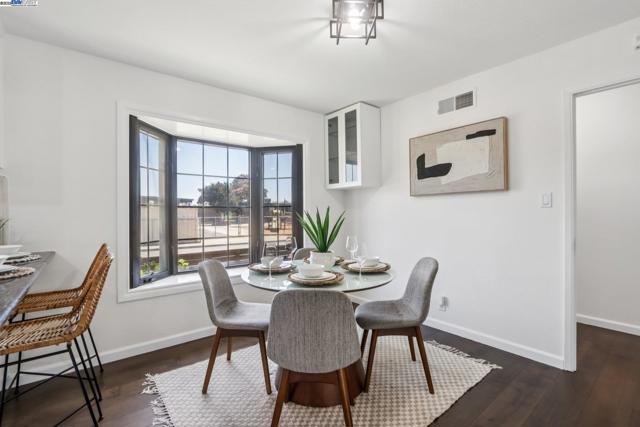 5349 Valpey Park Ave, Fremont CA: https://media.crmls.org/mediaz/d2d09900-128a-4c6c-b384-21a9d6021b0e.jpg