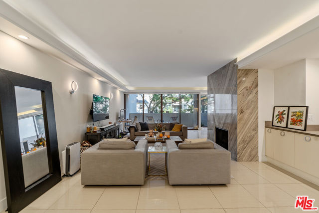 2 Bed Home for Sale in Beverly Hills, California
