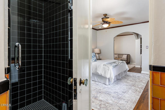 1711 Fairmount Avenue, La Canada Flintridge CA: https://media.crmls.org/mediaz/d2d0e831-d689-42bc-8a99-37d92bdadf8c.jpg