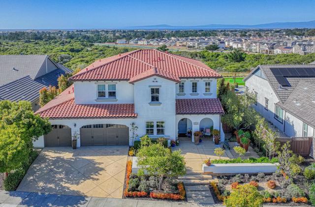 2967 Garnet Way, Marina CA: https://media.crmls.org/mediaz/d2d18a11-0f5e-44b2-8e6d-99591ba7d30d.jpg