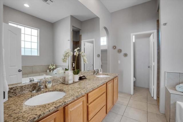 10748 Ocotillo Road, Desert Hot Springs CA: https://media.crmls.org/mediaz/d2d405a9-be6f-408a-abf8-119609d86538.jpg