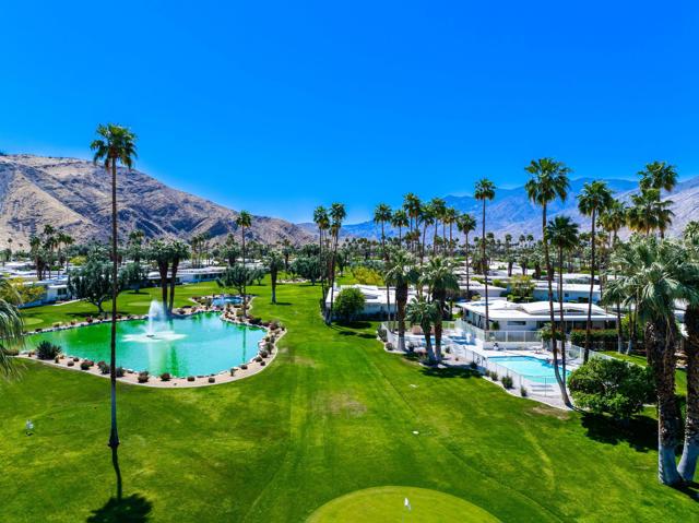 1380 Malaga Circle, Palm Springs CA: https://media.crmls.org/mediaz/d2d42e14-5755-463d-a5da-d8c304f49789.jpg