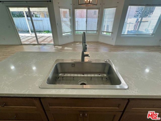 4026 Kona Court, Palmdale CA: https://media.crmls.org/mediaz/d2d4a0f9-b3d5-4c31-b853-ff0c1f051024.jpg