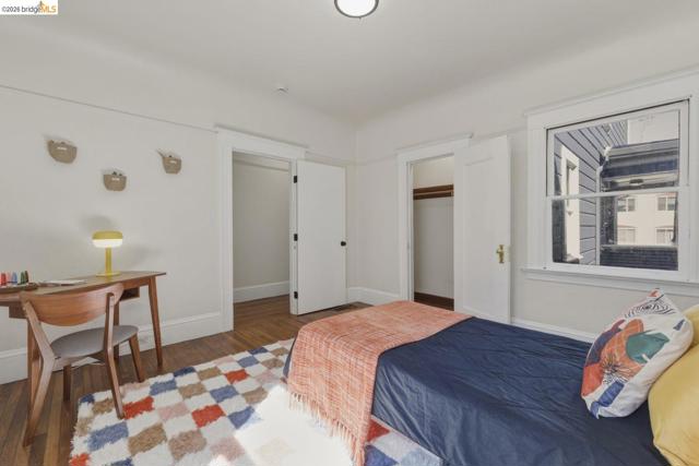 Image 47 of 54 For 523 25th St  