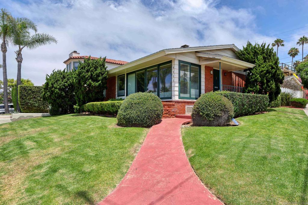 8405 Paseo Del Ocaso