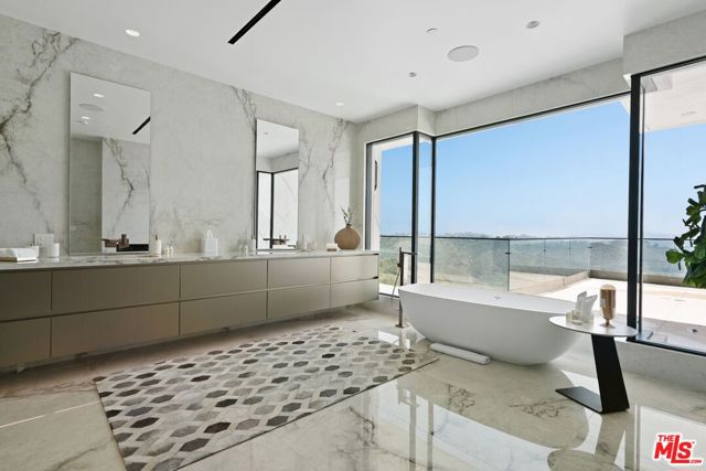 2180 Stradella Road, Los Angeles CA: https://media.crmls.org/mediaz/d2d518a2-1053-464a-9f85-29c22fc0291e.jpg