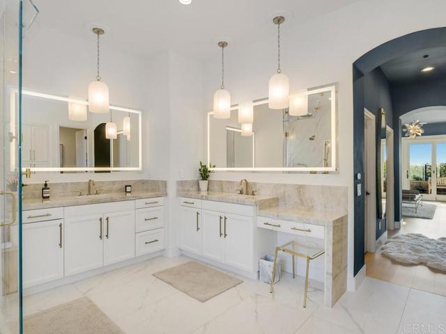 Detail Gallery Image 10 of 75 For 1210 Clos Duval, Bonsall,  CA 92003 - 3 Beds | 4/1 Baths