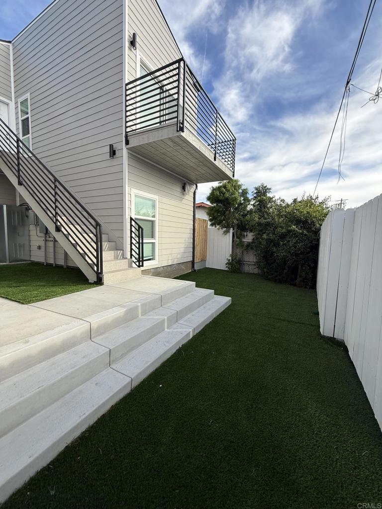 1202 Gertrude Street - photo 4