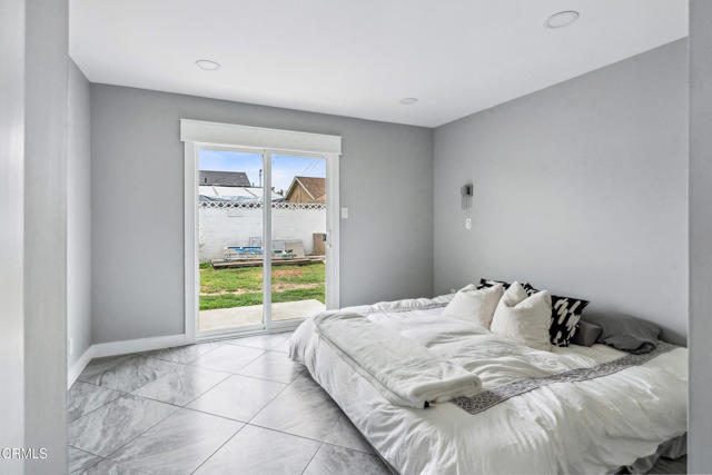 1712 N 7th Place, Port Hueneme CA: https://media.crmls.org/mediaz/d2d7f818-d62d-472c-ad5c-cee3712fff25.jpg