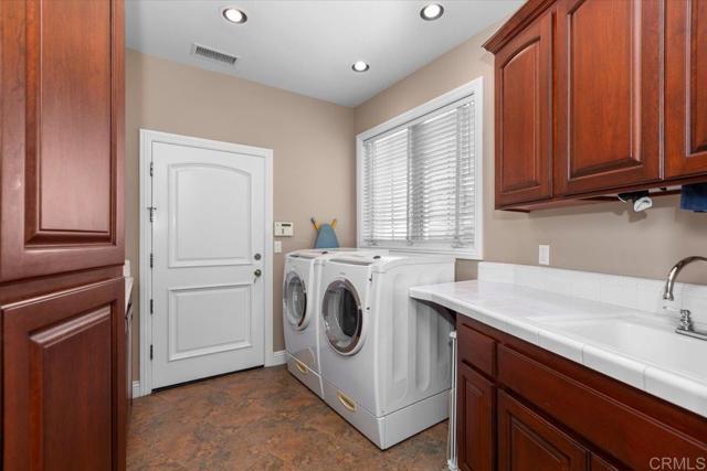 Image 34 of 67 For 14490 Ridge Ranch Road