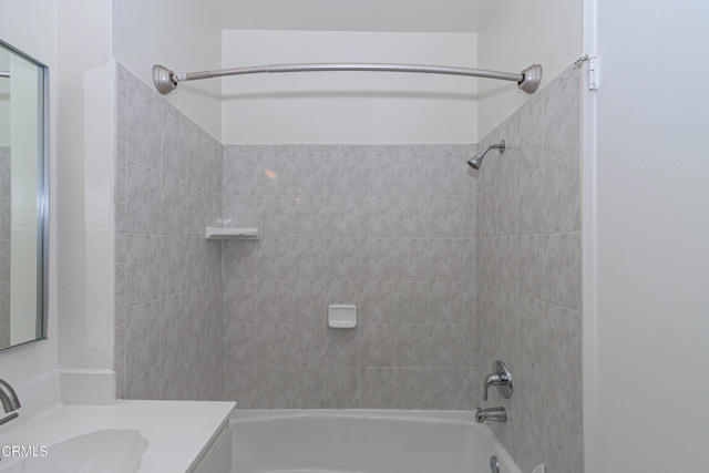 Detail Gallery Image 12 of 25 For 355 S Madison Ave #320,  Pasadena,  CA 91101 - 2 Beds | 2 Baths