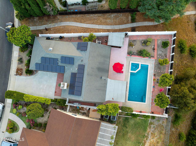591 Shenandoah Street, Thousand Oaks CA: https://media.crmls.org/mediaz/d2de6dc0-2309-4165-8b20-7851166ac335.jpg