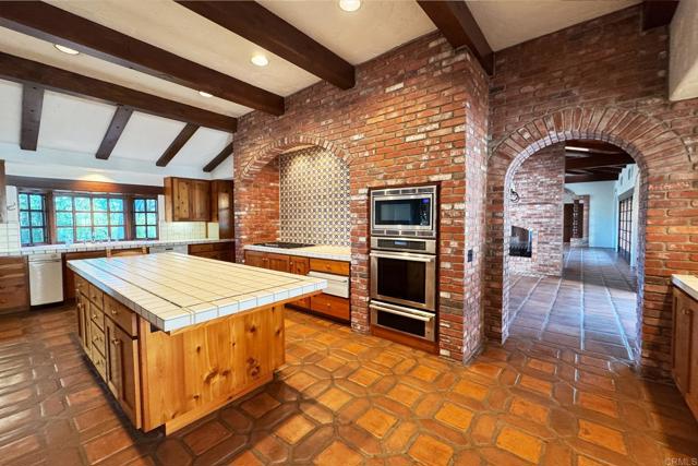 Detail Gallery Image 39 of 63 For 5443 Calzada Del Bosque, Rancho Santa Fe,  CA 92067 - 4 Beds | 3/1 Baths