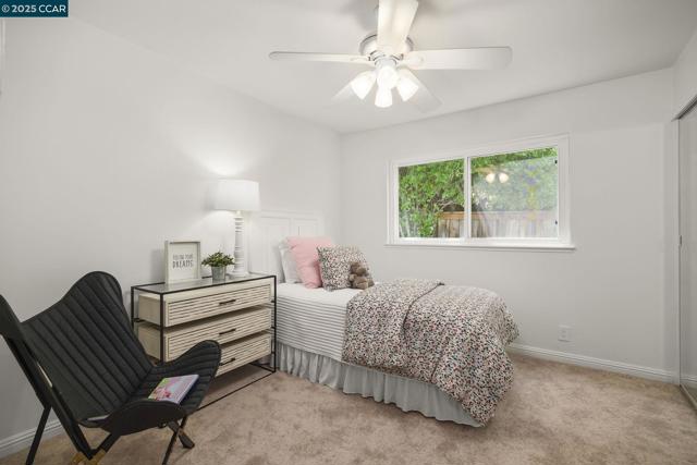 4513 Birch Bark Rd, Concord CA: https://media.crmls.org/mediaz/d2dfb56c-62fe-4859-b0ca-c2ad0e5a1ce2.jpg