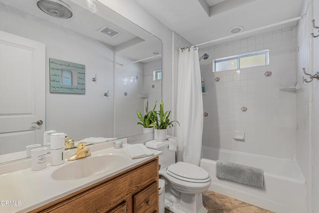 Detail Gallery Image 14 of 27 For 1373 Calle Crisantemo, Thousand Oaks,  CA 91360 - 3 Beds | 1 Baths