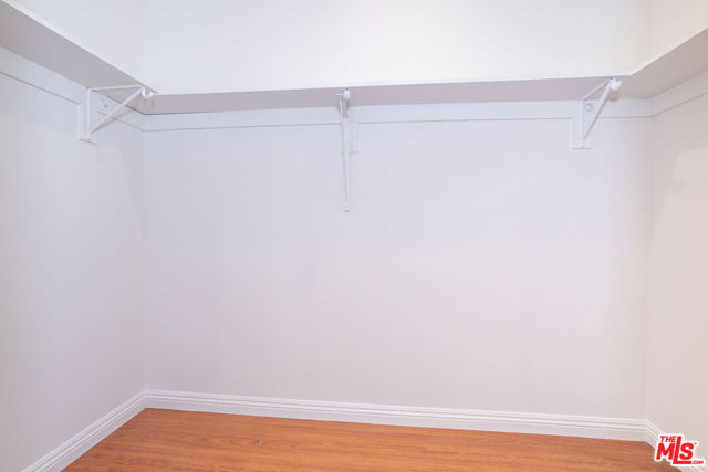 15065 Vose Street, Van Nuys CA: https://media.crmls.org/mediaz/d2e1df9f-6159-4cbf-afd9-88c37a739c73.jpg