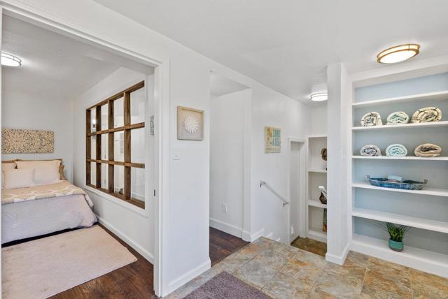 399 Sea Ridge Road, Seacliff CA: https://media.crmls.org/mediaz/d2e23fc0-cc91-43a7-8db6-2a9d4d63ee95.jpg