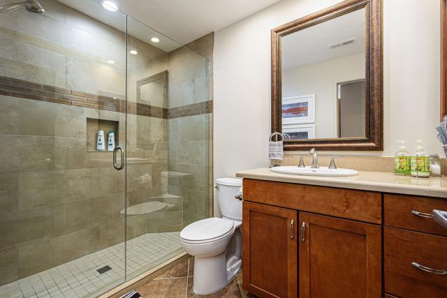 340 Vista Royale Drive, Palm Desert CA: https://media.crmls.org/mediaz/d2e2e2b9-d2f2-40f4-aac9-5fbb8e8d1a2c.jpg