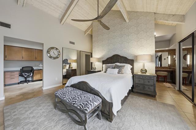 444 Sunningdale Drive, Rancho Mirage CA: https://media.crmls.org/mediaz/d2e50e04-69b9-42fd-ad78-e377b2205d1b.jpg