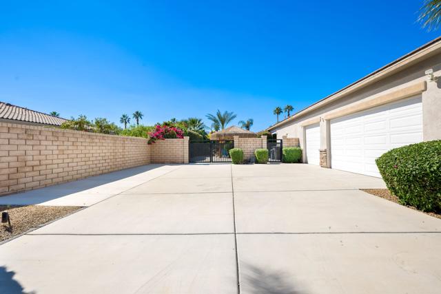 Image 15 of 71 For 49143 Gila River Street