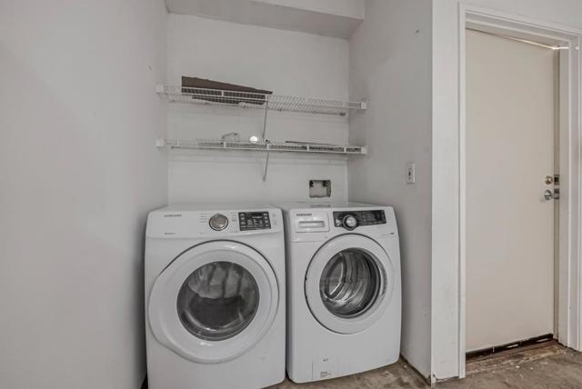 35580 Monterra Terrace, Union City CA: https://media.crmls.org/mediaz/d2e6fc2c-d3f5-4362-b3af-5b11751bab03.jpg