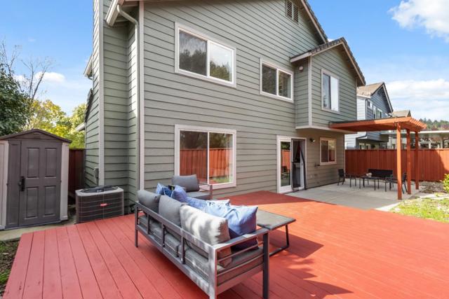 574 Skypark Drive, Scotts Valley CA: https://media.crmls.org/mediaz/d2ea5cda-8e57-4983-9e93-5a6eb38fdedc.jpg
