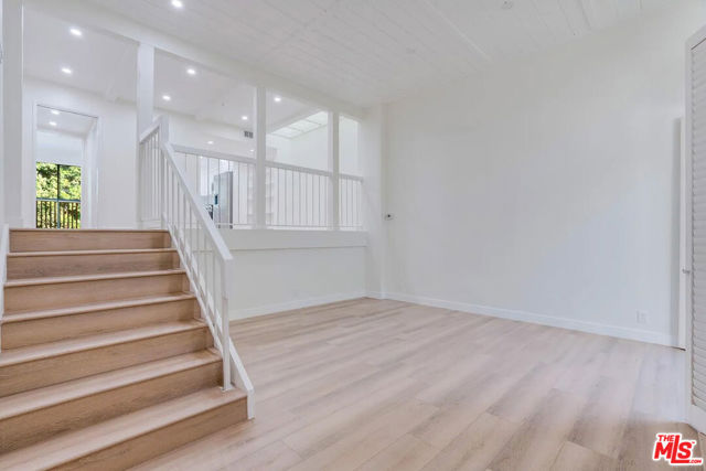 23471 Park Sorrento, Calabasas CA: https://media.crmls.org/mediaz/d2eaeb9e-585f-400b-870e-7aa42a65ded6.jpg