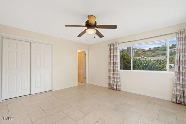 1274 Sunnycrest Avenue, Ventura CA: https://media.crmls.org/mediaz/d2eb2dc7-459d-4734-a9a0-c3f45f0c1394.jpg