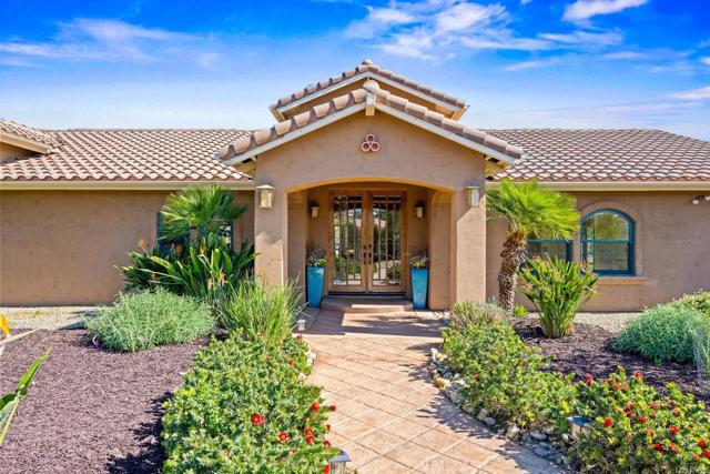 15636 Sage Hill Drive, Ramona CA: https://media.crmls.org/mediaz/d2eb32cb-1d07-41b2-93ef-d57b0a4b50d0.jpg