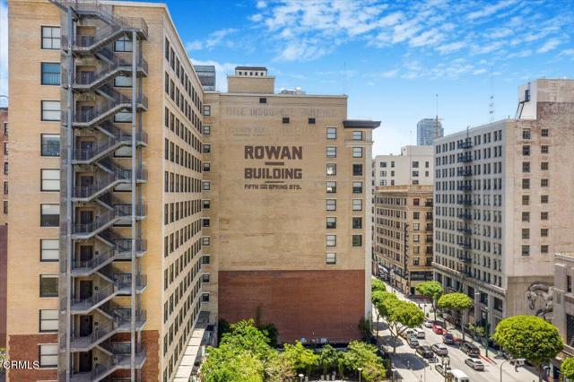 460 S Spring Street, Los Angeles CA: https://media.crmls.org/mediaz/d2eb545b-84de-4083-b59e-1466a2645ad7.jpg
